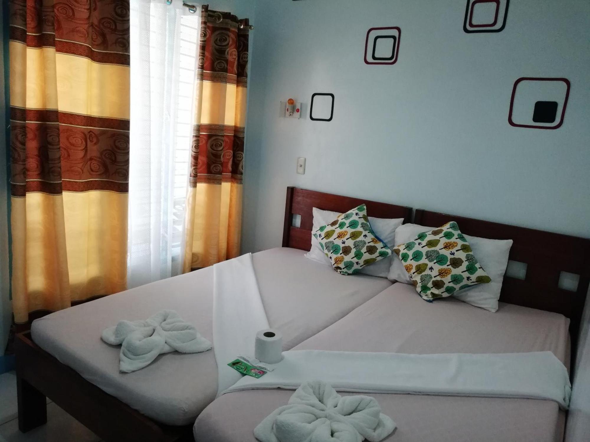 סן ויסנטה Hashtag Tourist Inn מראה חיצוני תמונה